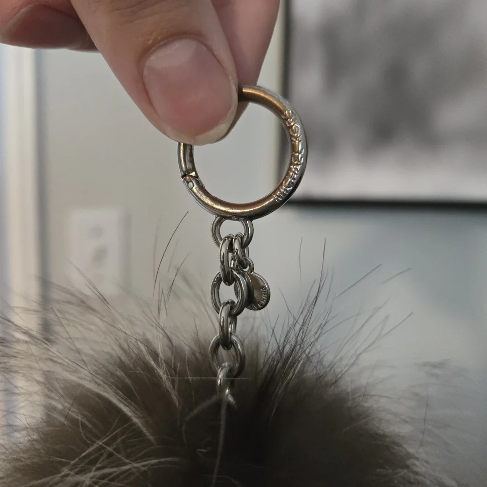 MK Fur Puff Keychain - Picture 4 of 7
